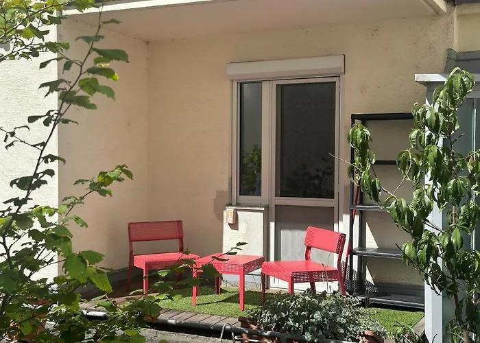 2-bedroom Next To Stadtpark Bécs